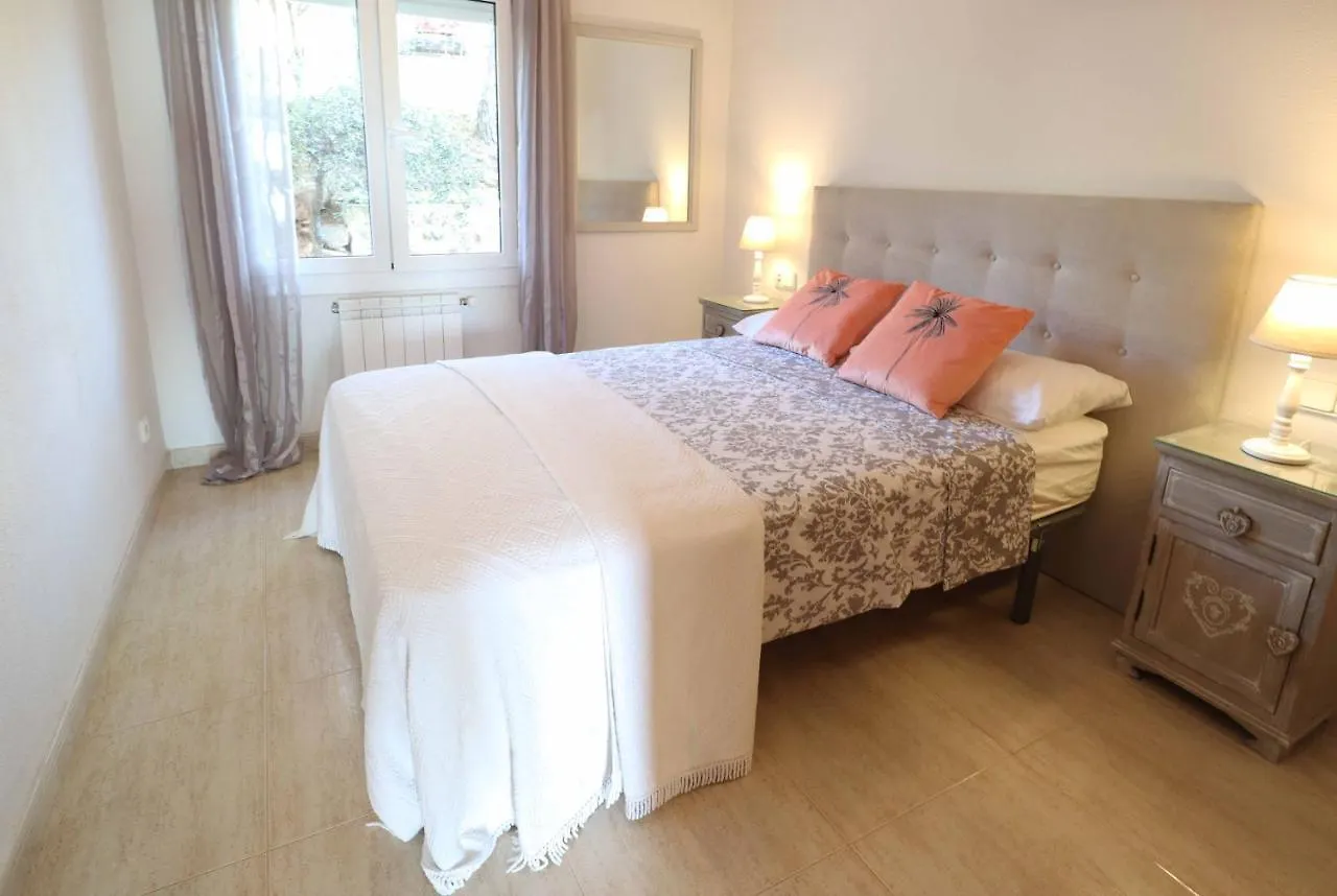 Urcatusa Llevant - Apartamento 6 Pax Con Piscina G27034 Sant Feliu de Guixols 0*,  Ισπανία